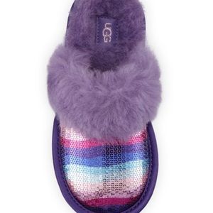UGG Slip on